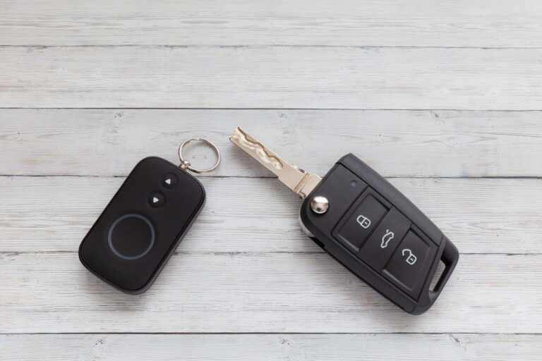 How Much-does-a-locksmith-charge-to-program-a-key-fob-in-texas
