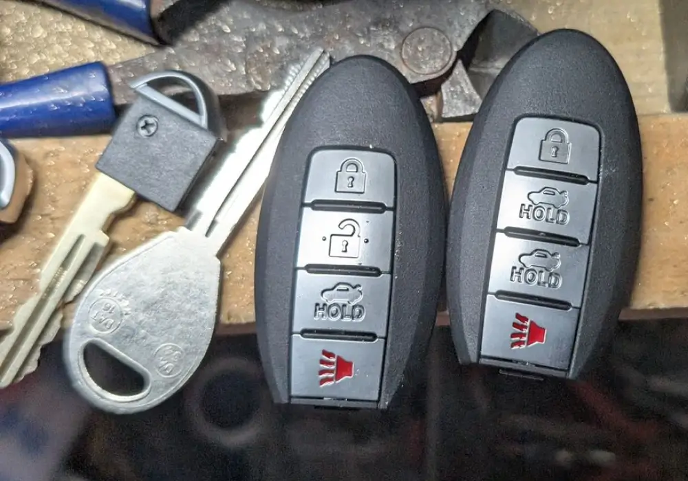 Car key fobs and transponder key services by Dallas Locksmith