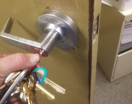 Commercial door lock opening and key access service Dallas TX