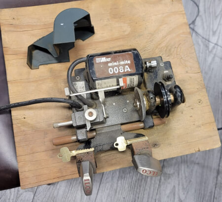Key cutting service in San Antonio, TX